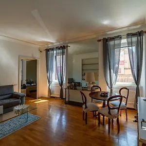 rhome-trevi.it-romehotels.com/
